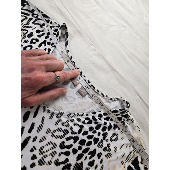 Chico's EUC Leopard elbow sleeve v-neck top 16 XL white black beige - Picture 13 of 17